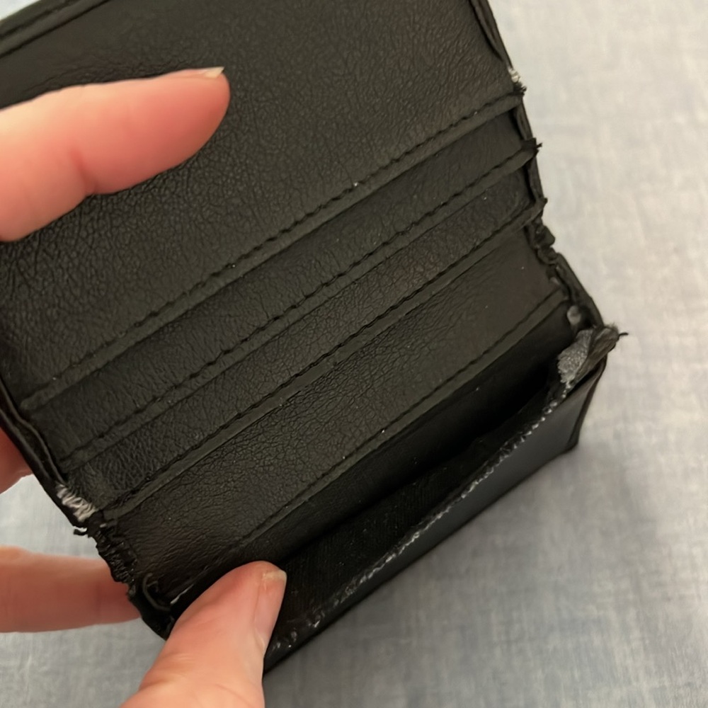 Pre-Loved Prada Leather Wallet - Mens - Picture 4 of 4